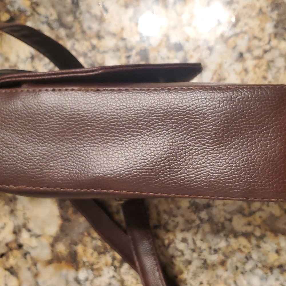 NWT-  Pramadda, Vegan leather,  unisex, body sling bag - Picture 7 of 16